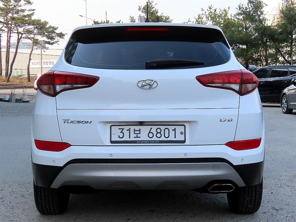 HYUNDAI Tucson - Vista 4