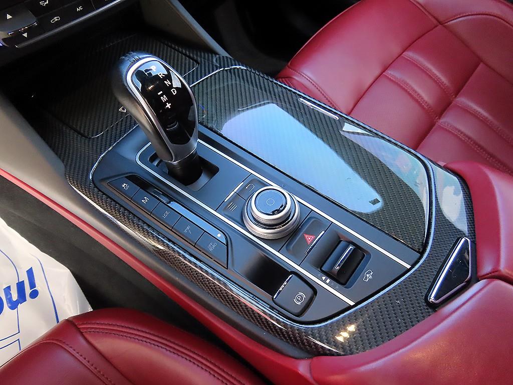 Maserati Levante - Vista 10