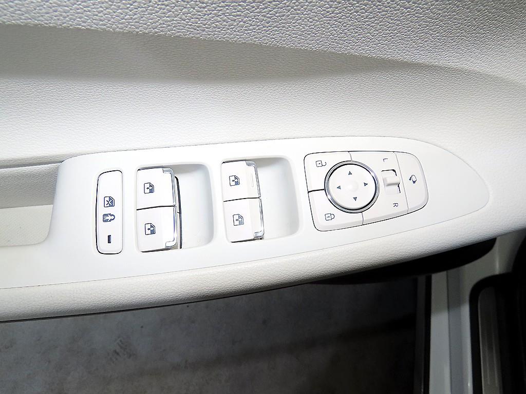 HYUNDAI Grandeur 2022 Blanco - Importación desde Corea - HF Imports Iquique - Foto 13