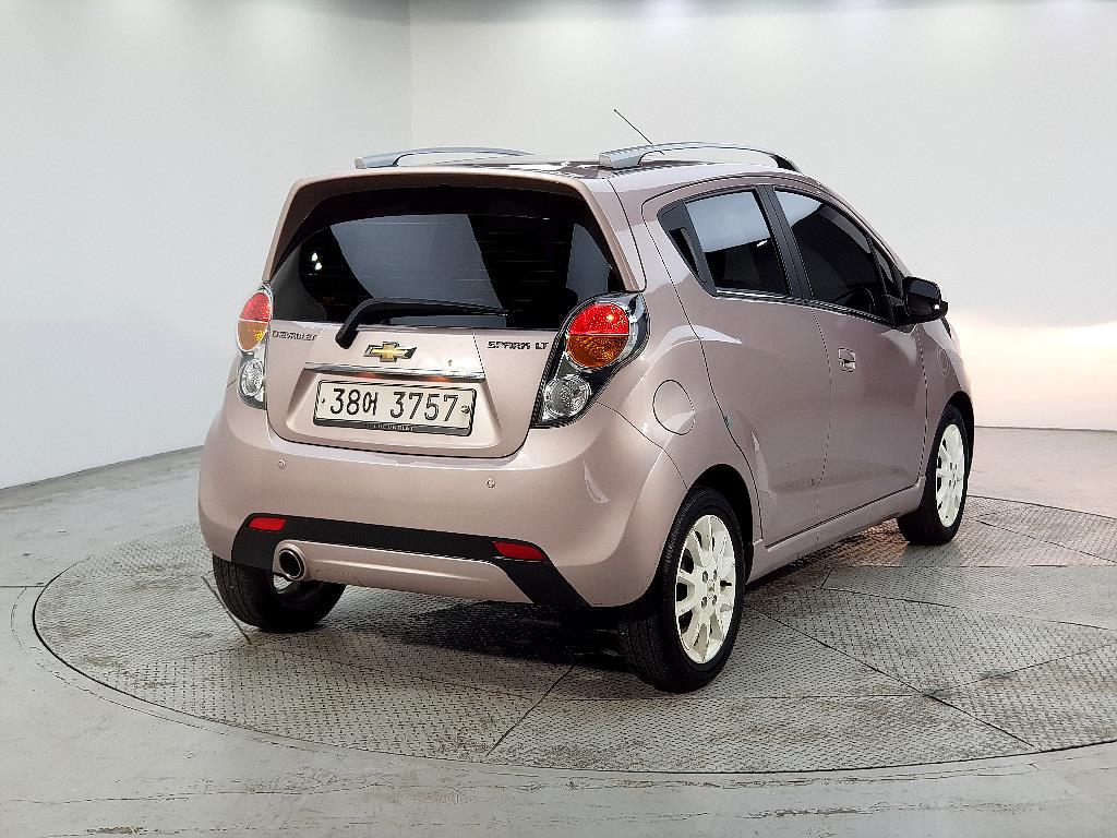 Chevrolet Spark - Vista 4