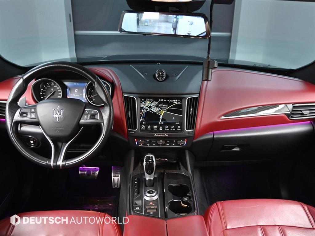 Maserati Levante - Vista 7