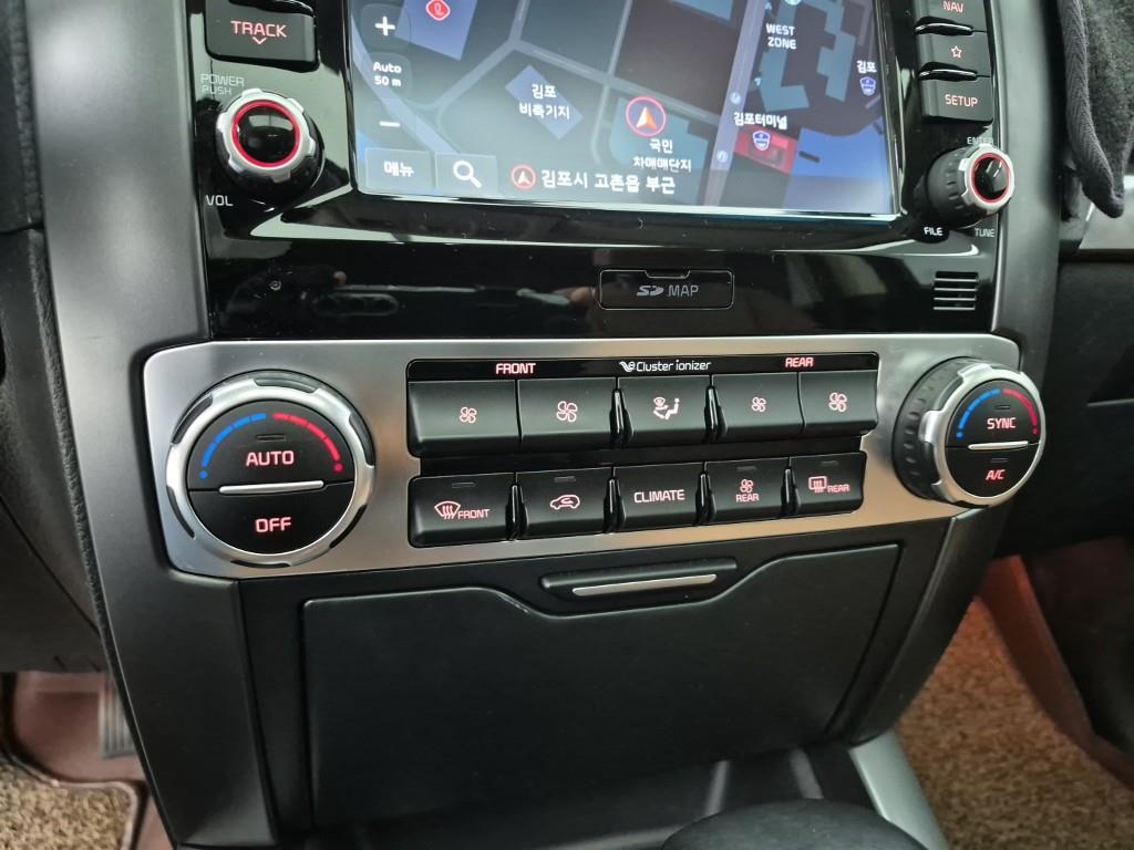 KIA Mohave - Vista 10