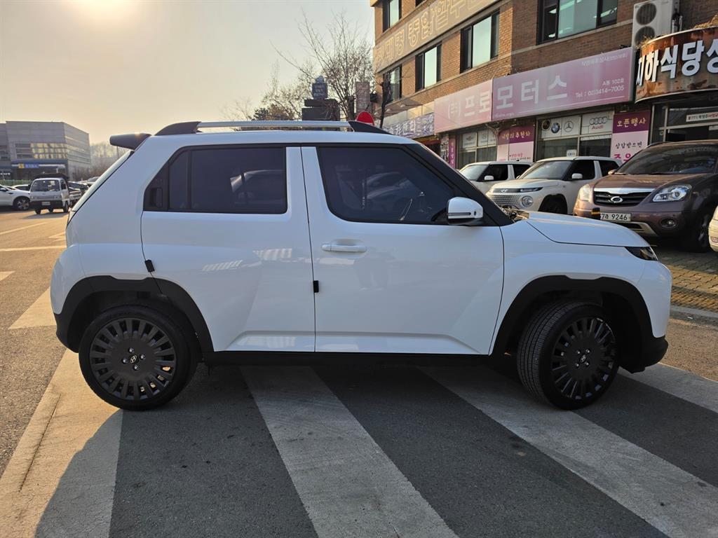 HYUNDAI Casper - Vista 7