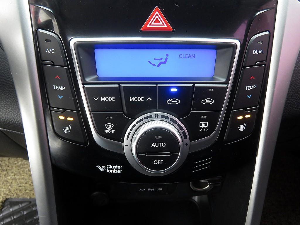 HYUNDAI i30 - Vista 12