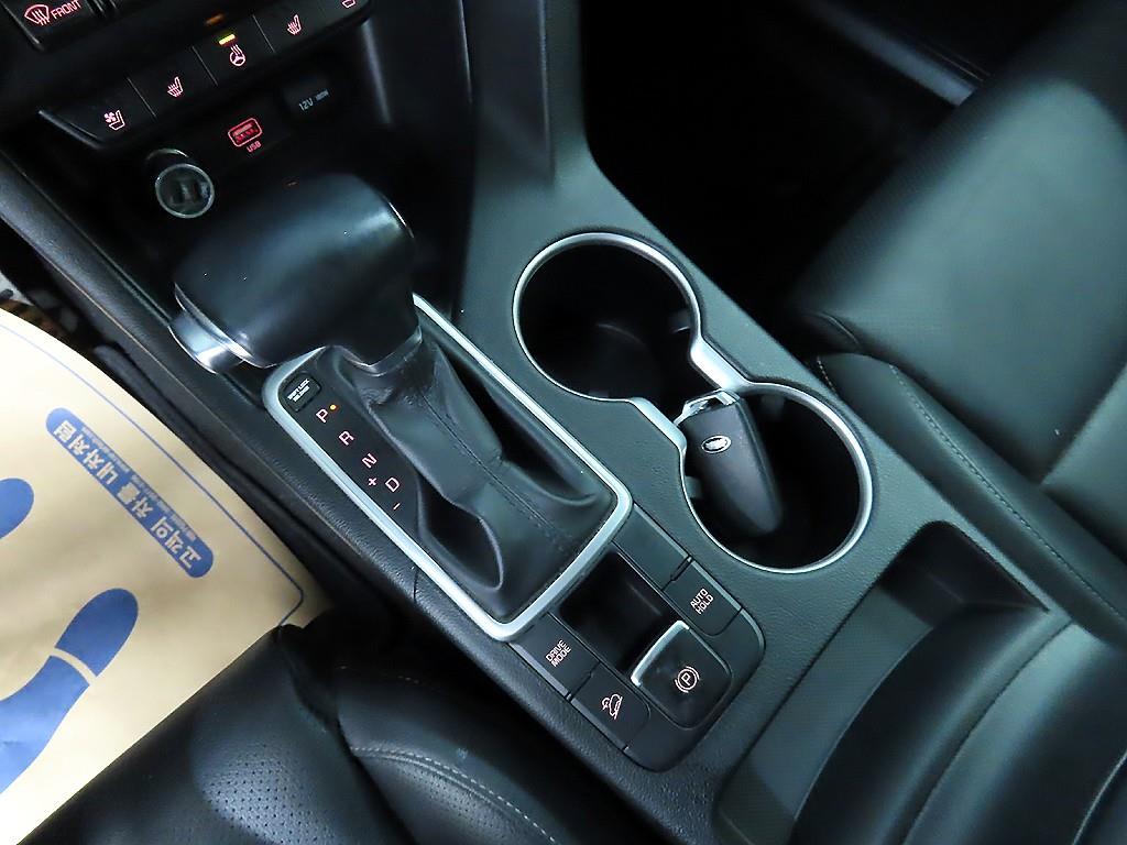 KIA Sportage - Vista 10