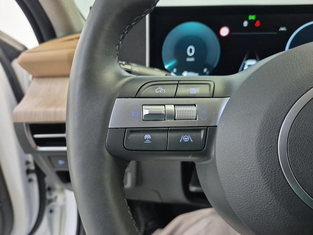 HYUNDAI Sonata - Vista 12