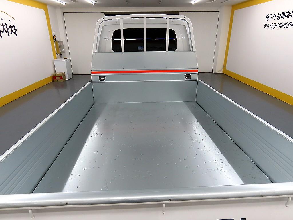 Small Truck Cargo (small) 2023 Blanco - Importación desde Corea - HF Imports Iquique - Foto 17