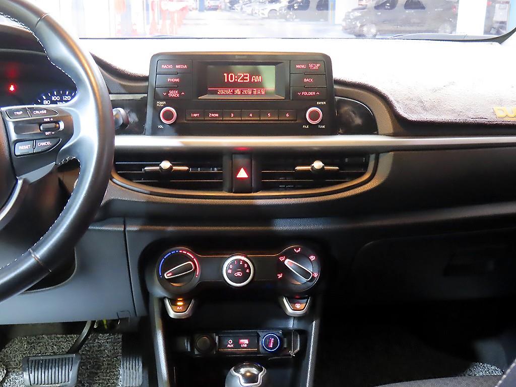 KIA Morning - Vista 11