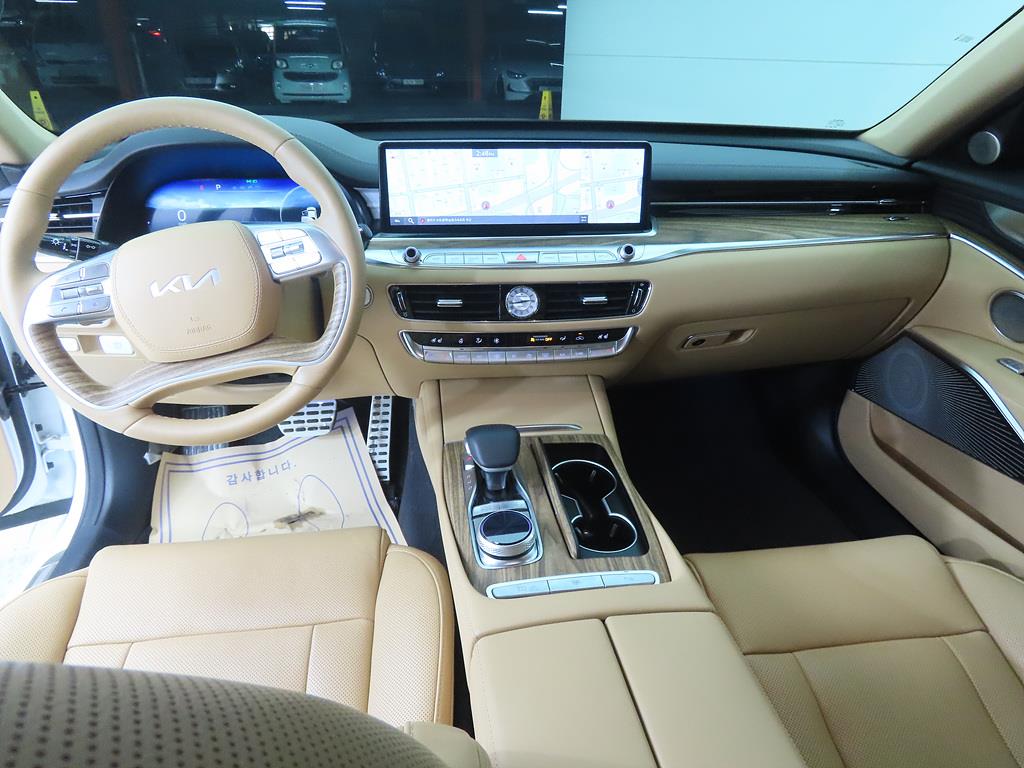 KIA K9 - Vista 7