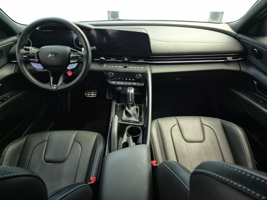 HYUNDAI Avante - Vista 7