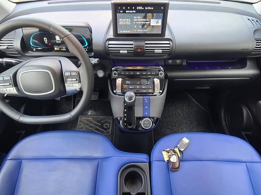 HYUNDAI Casper - Vista 9