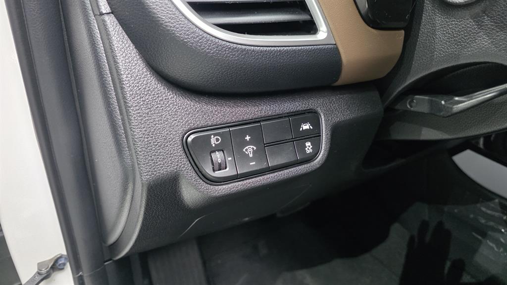 KIA Seltos 2023 Blanco - Importación desde Corea - HF Imports Iquique - Foto 14