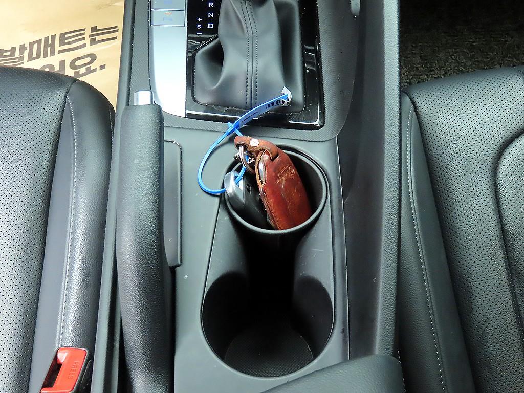 HYUNDAI Avante 2022 Blanco - Importación desde Corea - HF Imports Iquique - Foto 14