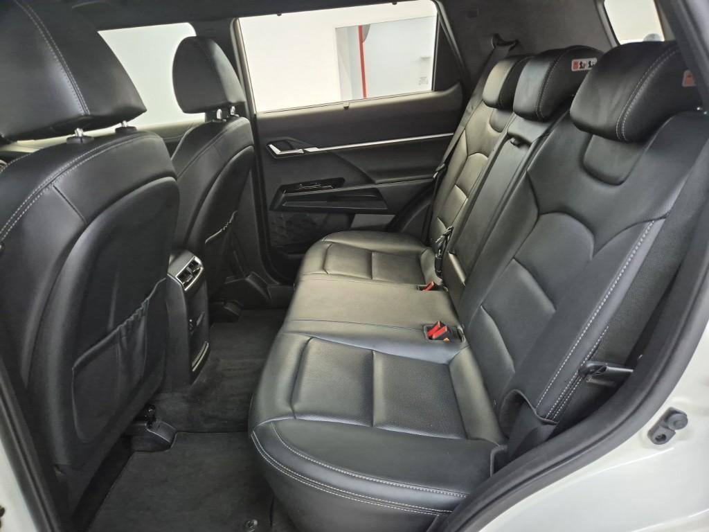 Ssangyong Torres - Vista 12