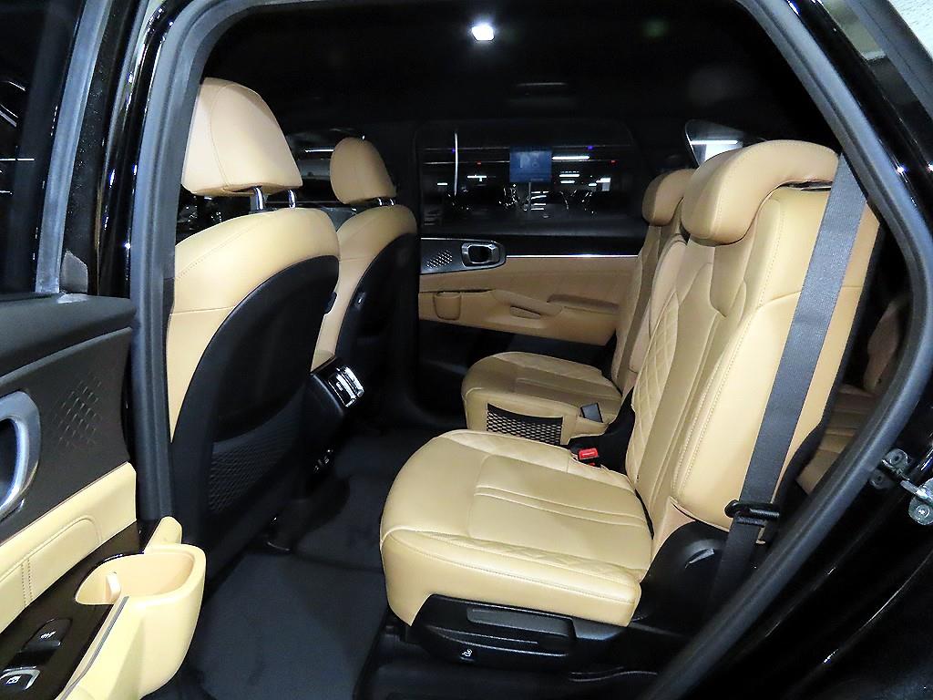 KIA Sorento - Vista 7