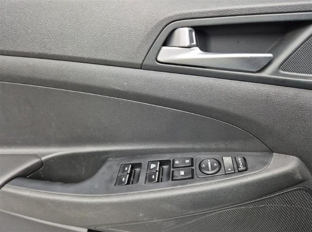 HYUNDAI Tucson 2017 Blanco - Importación desde Corea - HF Imports Iquique - Foto 18