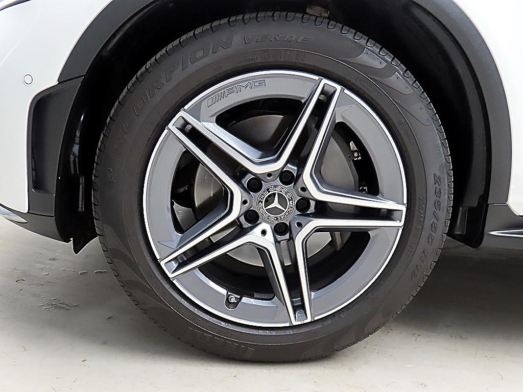 Mercedes Benz GLC Class 2023 Blanco - Importación desde Corea - HF Imports Iquique - Foto 19