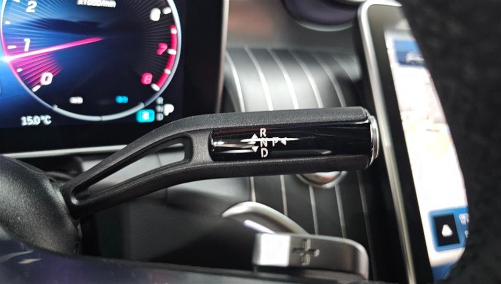 Mercedes Benz GLC Class - Vista 9