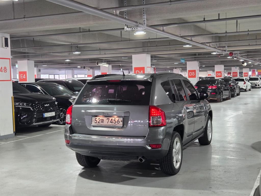 Jeep Compass - Vista 5