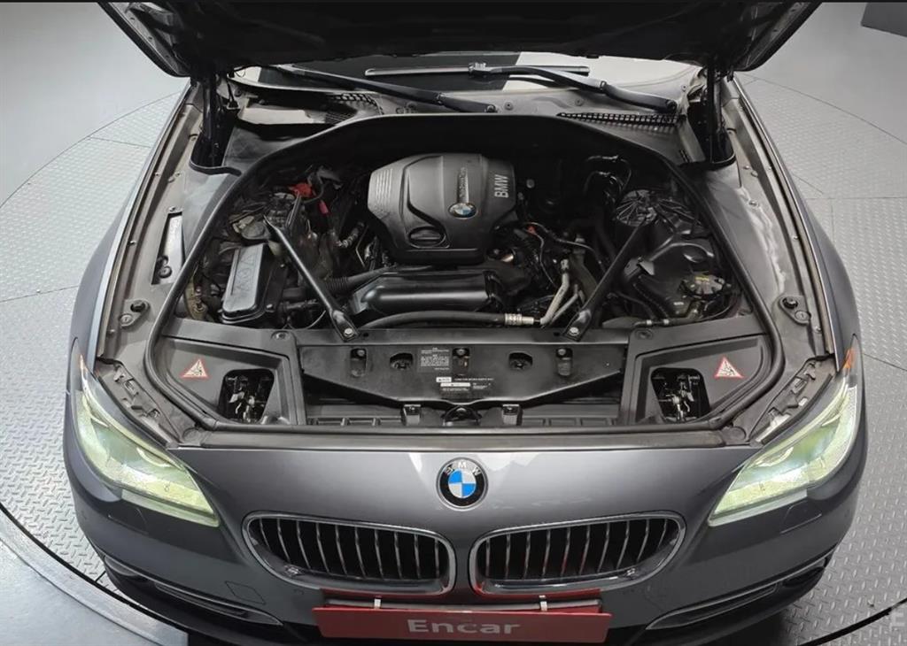 BMW 5 Series - Vista 6