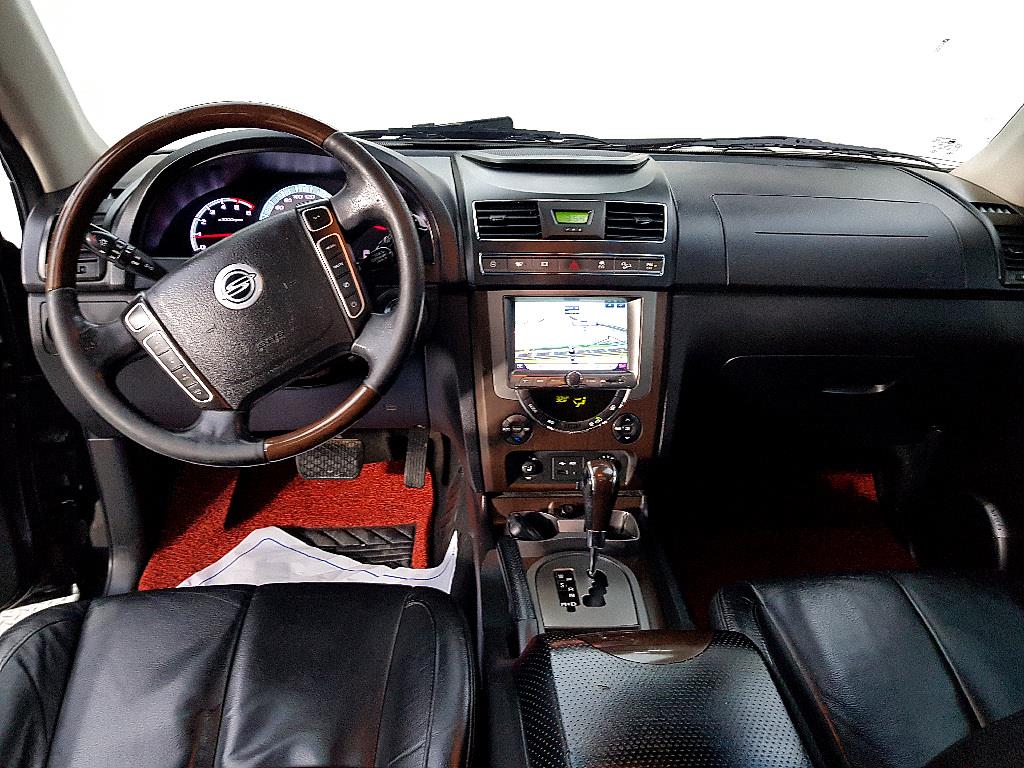 Ssangyong Rexton - Vista 5