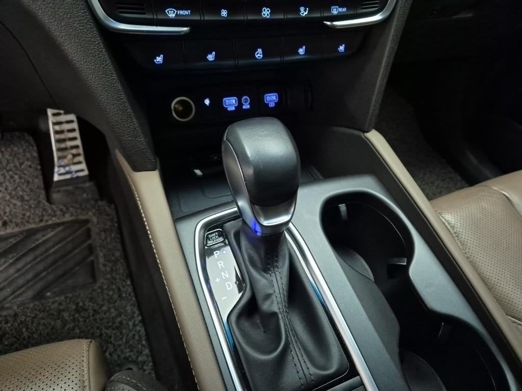 HYUNDAI Santa Fe - Vista 7