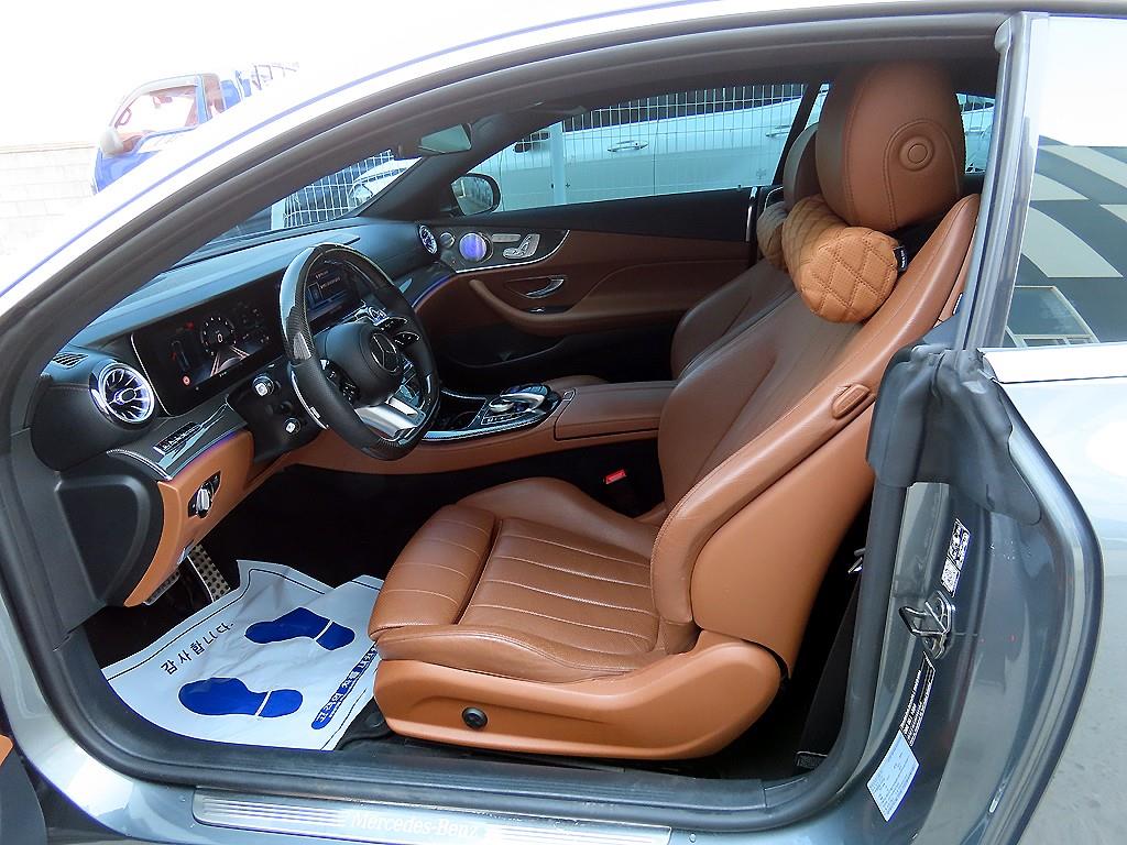 Mercedes Benz E class - Vista 5