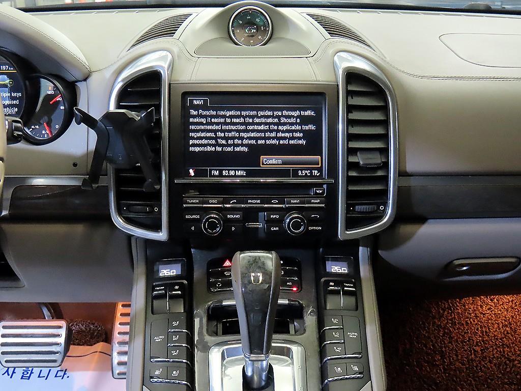 Porsche Cayenne - Vista 11