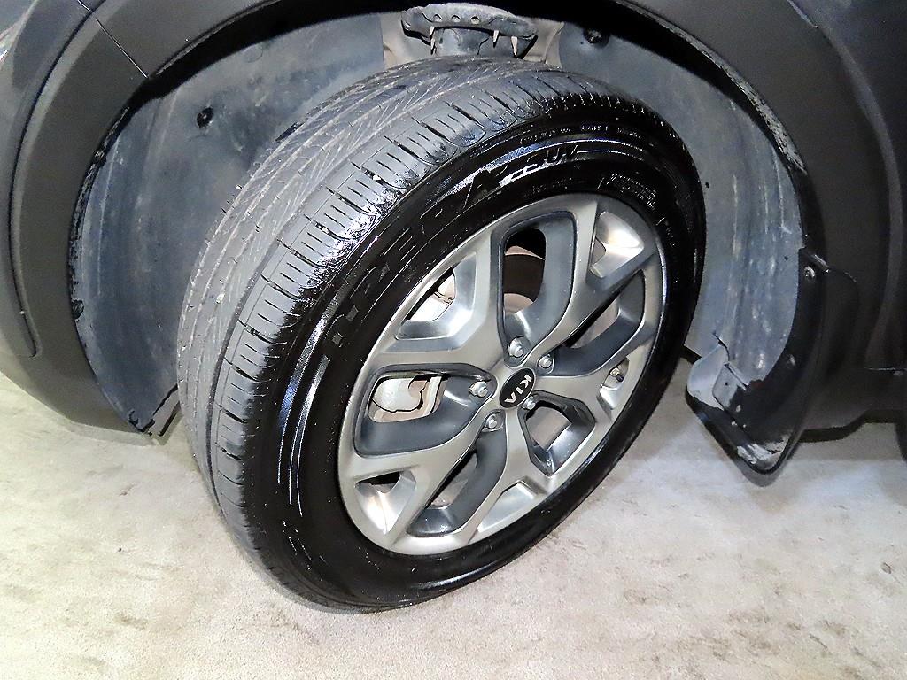 KIA Sorento 2016 Gris - Importación desde Corea - HF Imports Iquique - Foto 20