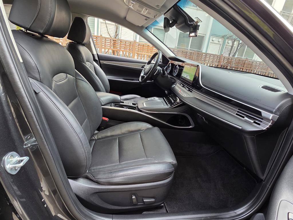 HYUNDAI Grandeur - Vista 9