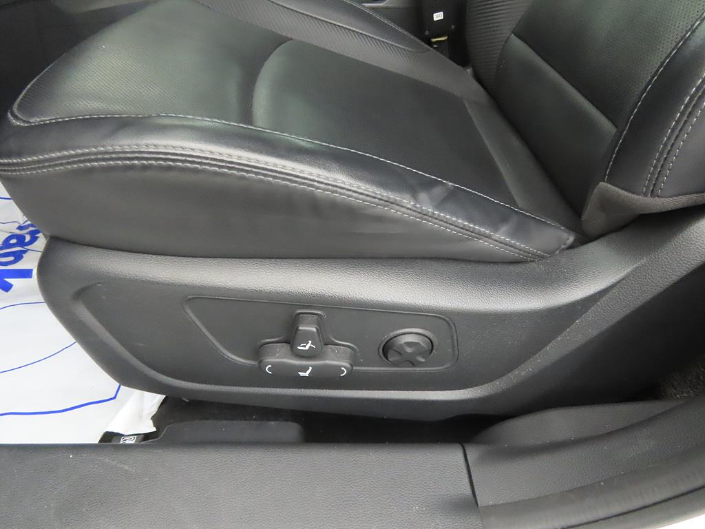 Ssangyong Tivoli 2022 Blanco - Importación desde Corea - HF Imports Iquique - Foto 15