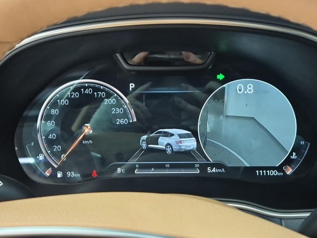 Genesis GV80 - Vista 6