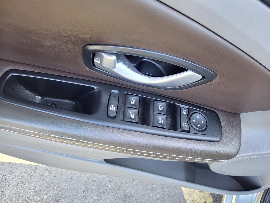 SAMSUNG SM3 - Vista 5