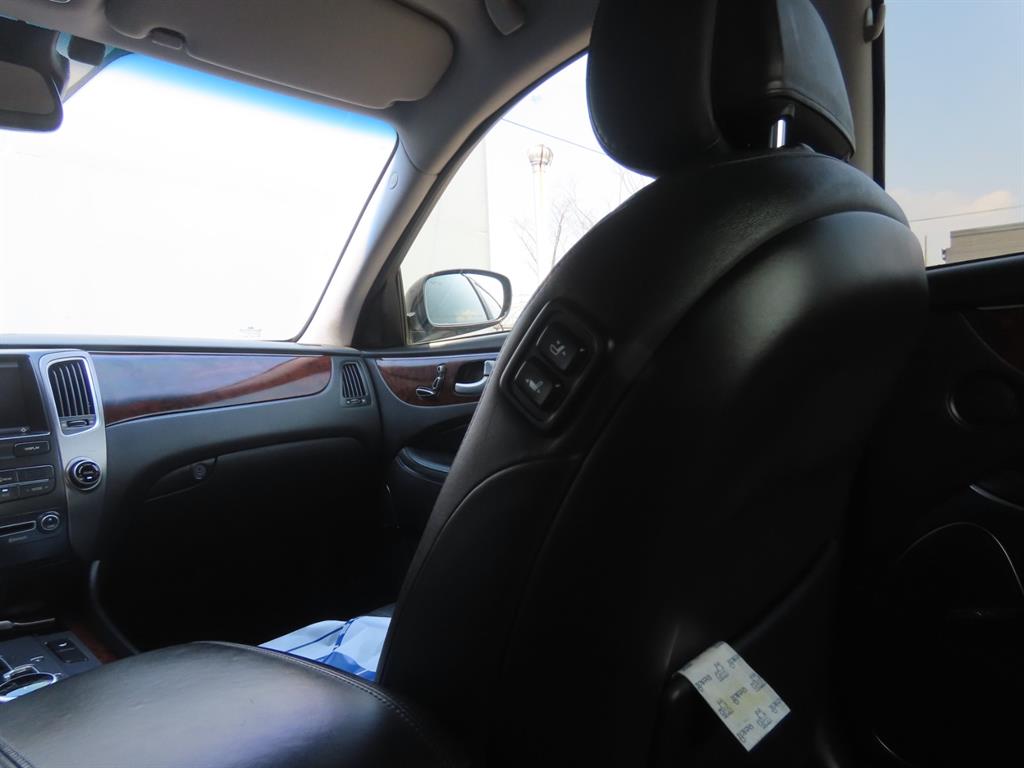 HYUNDAI Equus 2012 Negro - Importación desde Corea - HF Imports Iquique - Foto 7