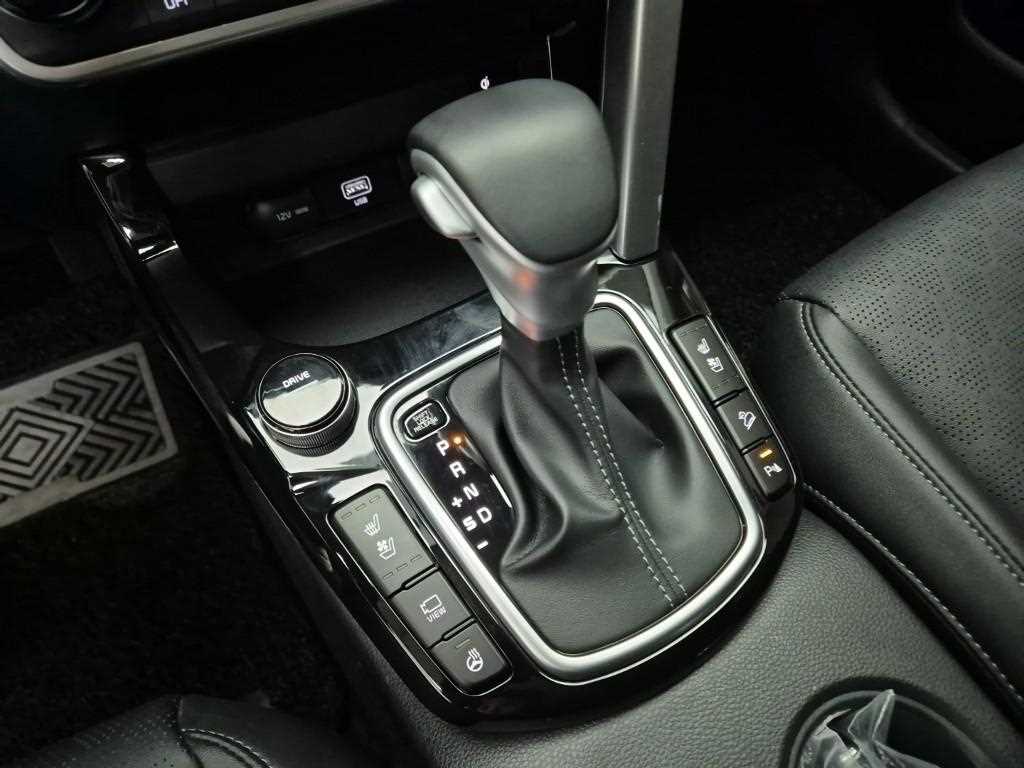 KIA Seltos - Vista 8