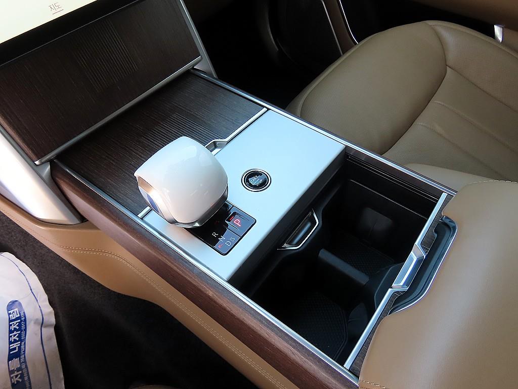 Land Rover Range Rover - Vista 11