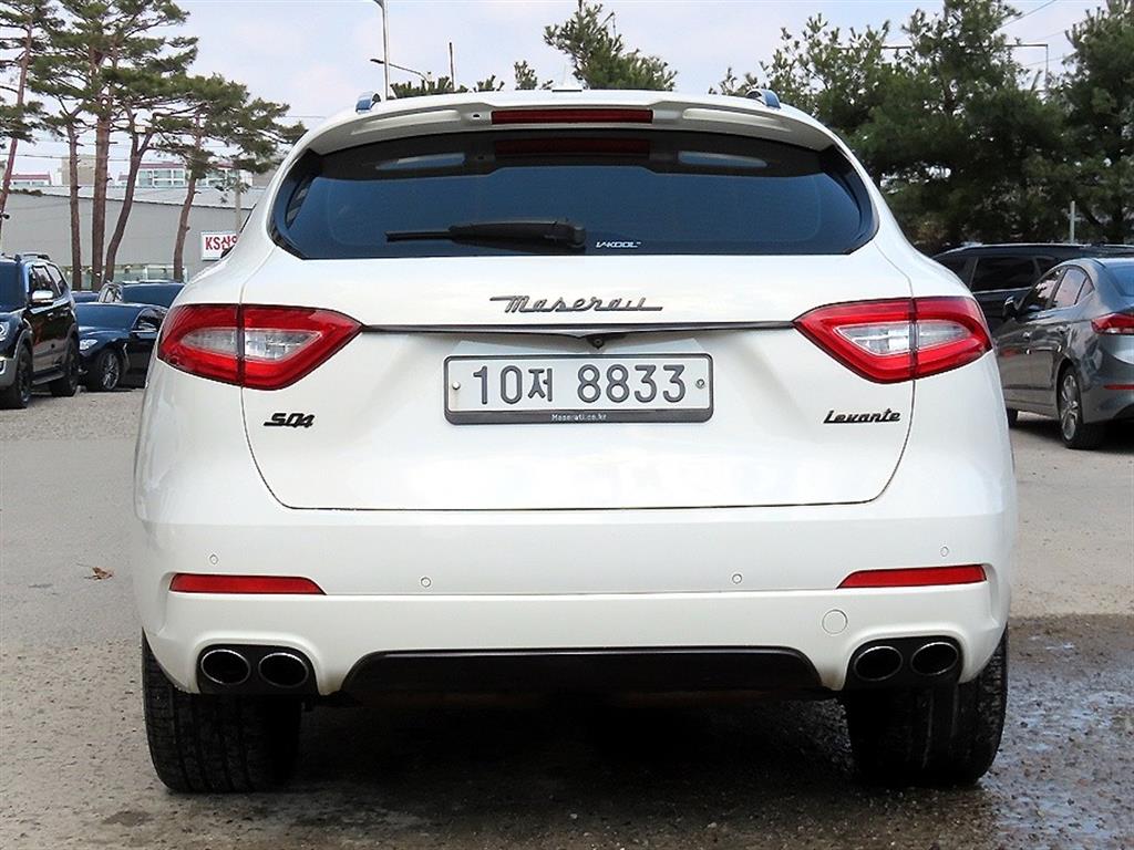 Maserati Levante - Vista 4