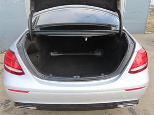 Mercedes Benz E class - Vista 10