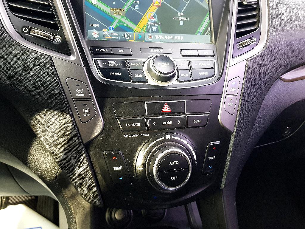 HYUNDAI Santa Fe - Vista 12