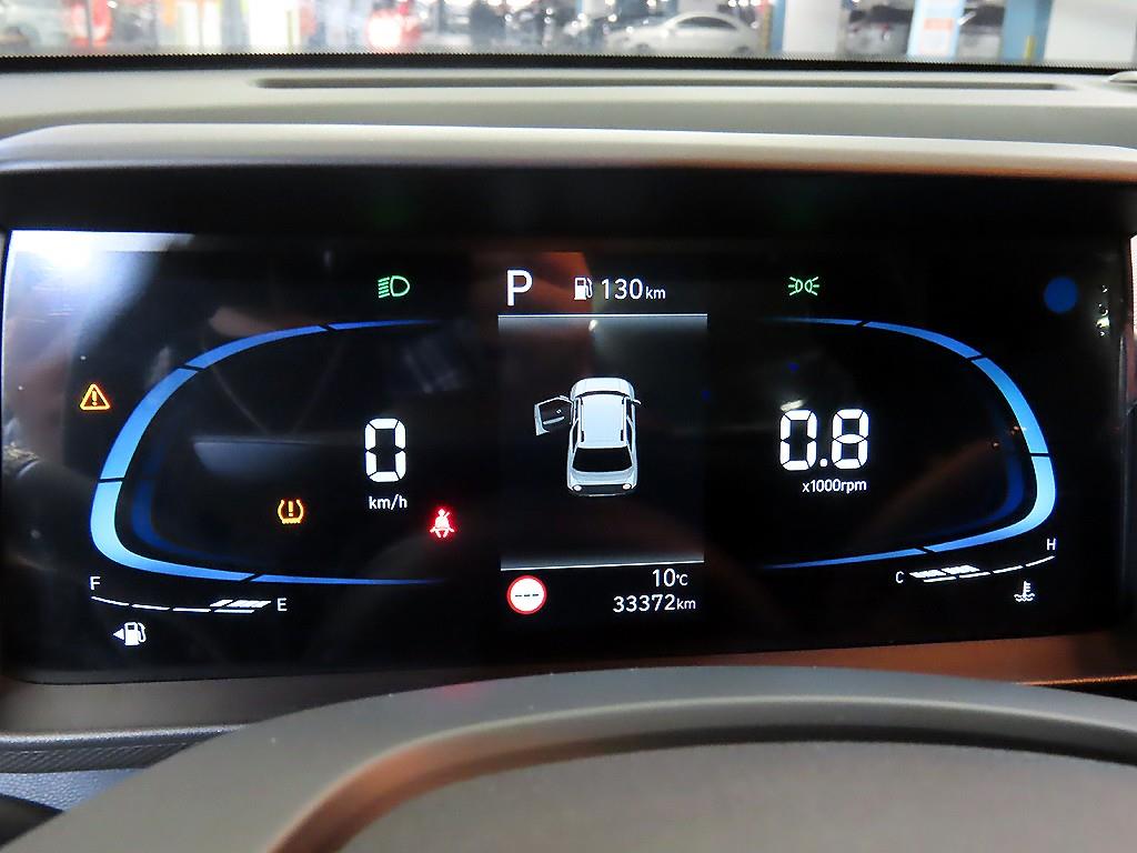 HYUNDAI Casper - Vista 9