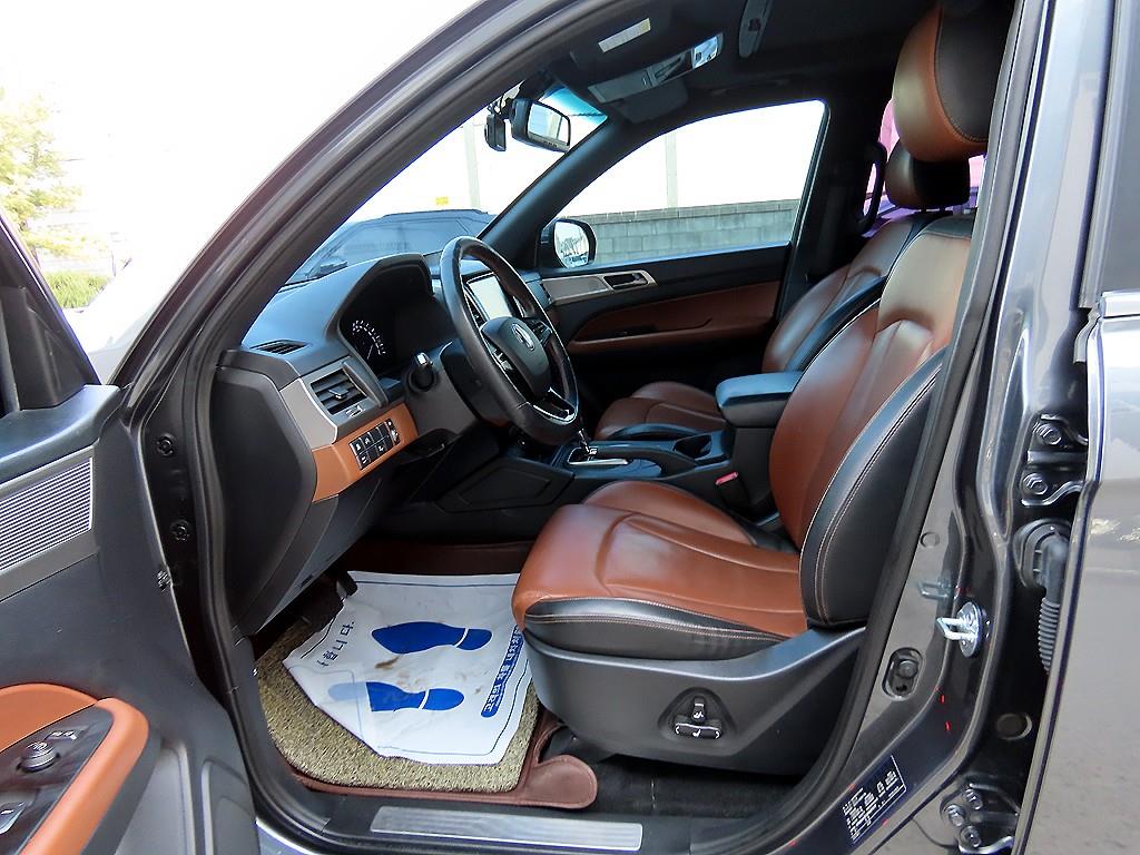 Ssangyong Rexton - Vista 5