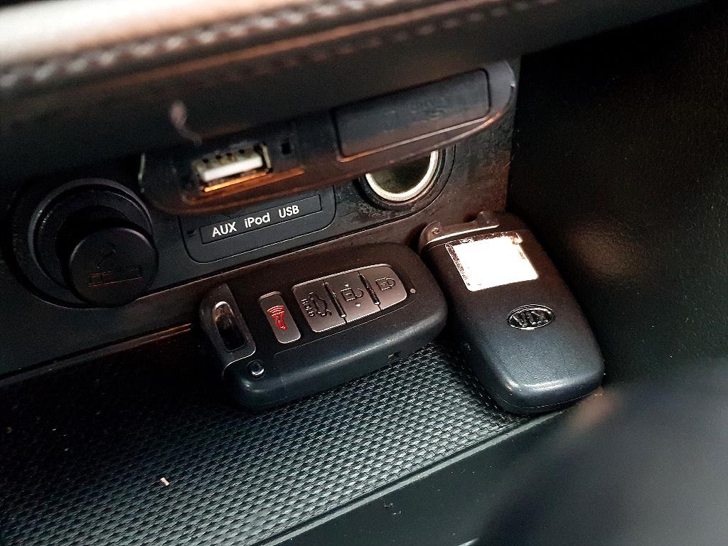 KIA K5 2013 Blanco - Importación desde Corea - HF Imports Iquique - Foto 13