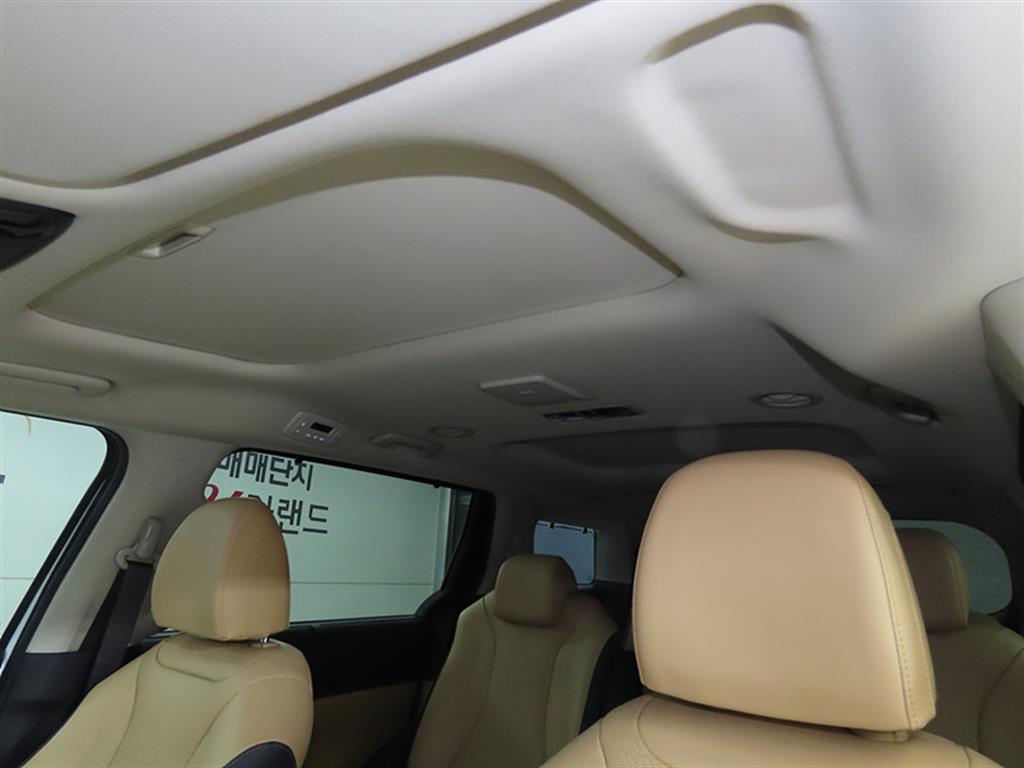 KIA Carnival 2021 Blanco - Importación desde Corea - HF Imports Iquique - Foto 17