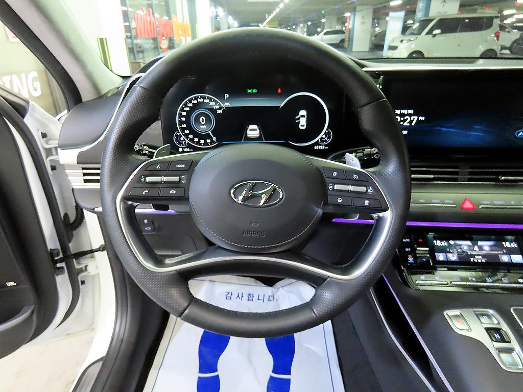 HYUNDAI Grandeur - Vista 8