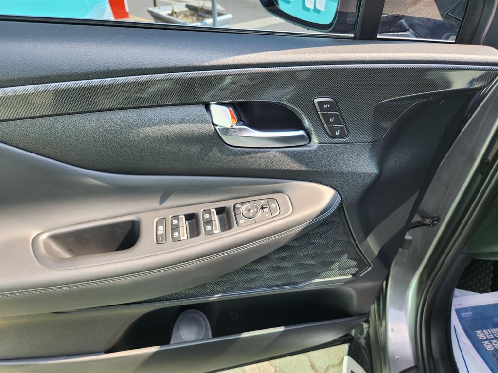 HYUNDAI Santa Fe - Vista 12