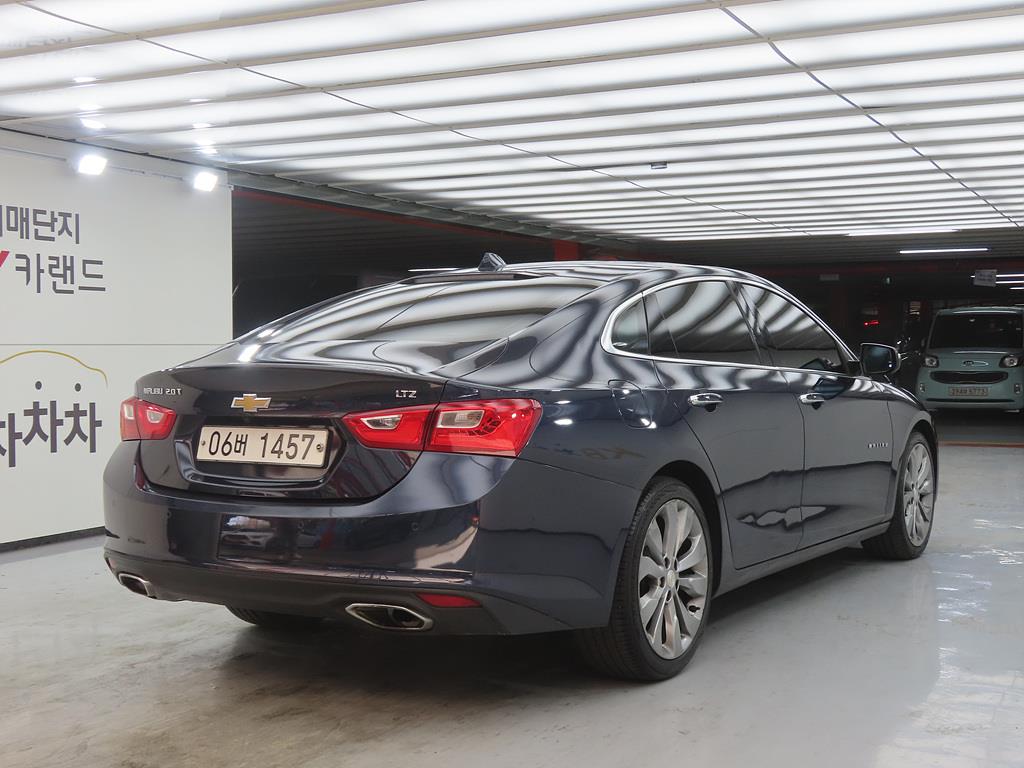 Chevrolet Malibu - Vista 4