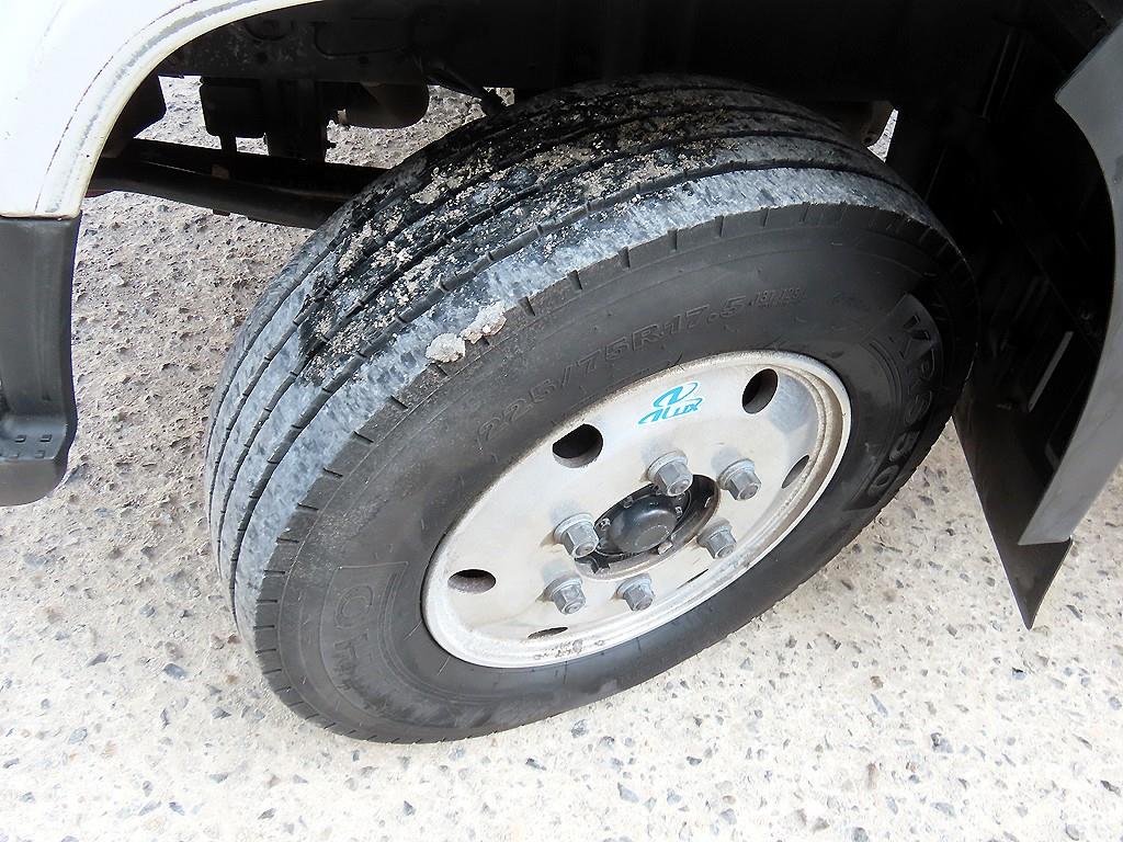 medium and large cargo truck 2015 Blanco - Importación desde Corea - HF Imports Iquique - Foto 19