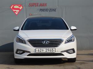 HYUNDAI Sonata - Vista 4