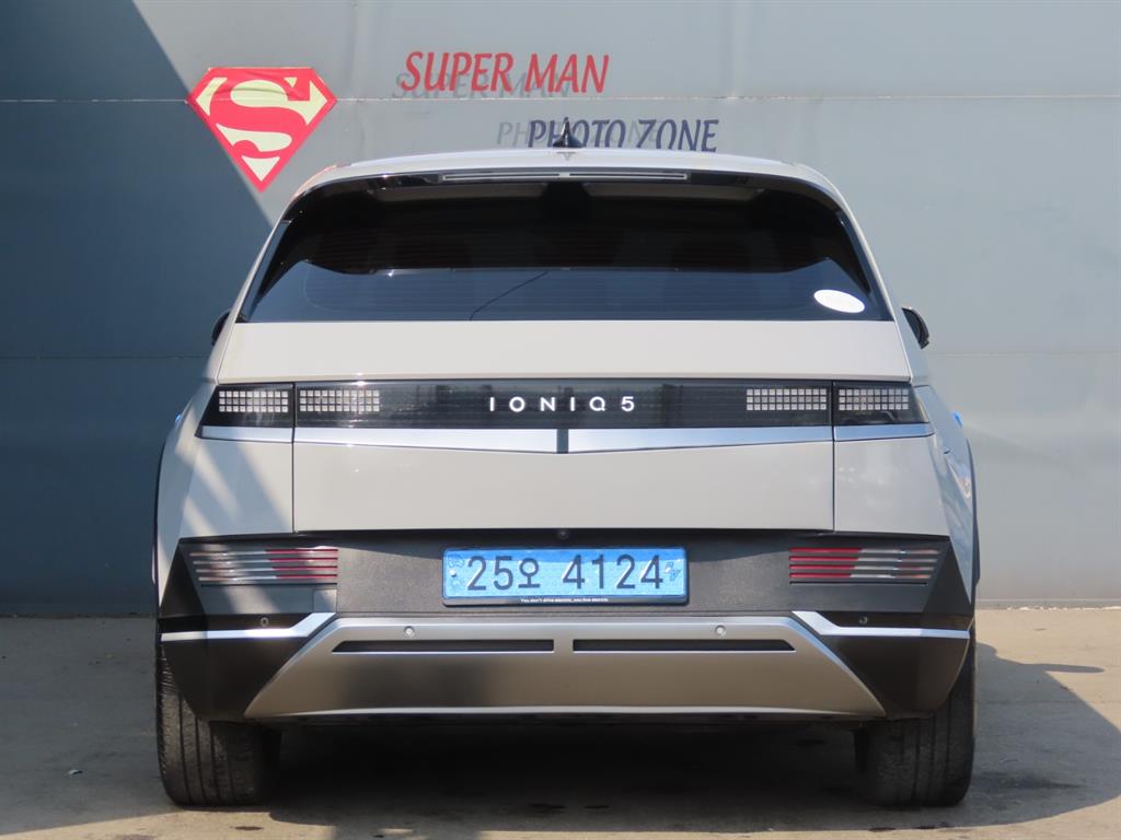 HYUNDAI Ioniq 5 - Vista 7
