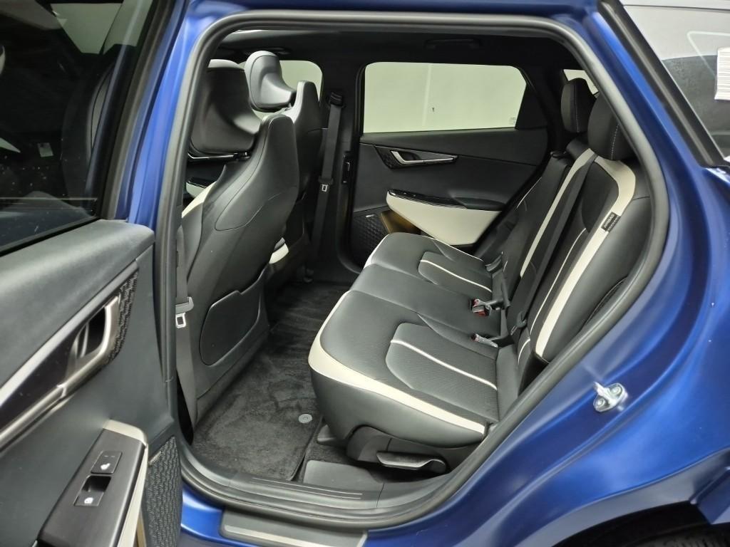 KIA EV6 2025 Azul - Importación desde Corea - HF Imports Iquique - Foto 15